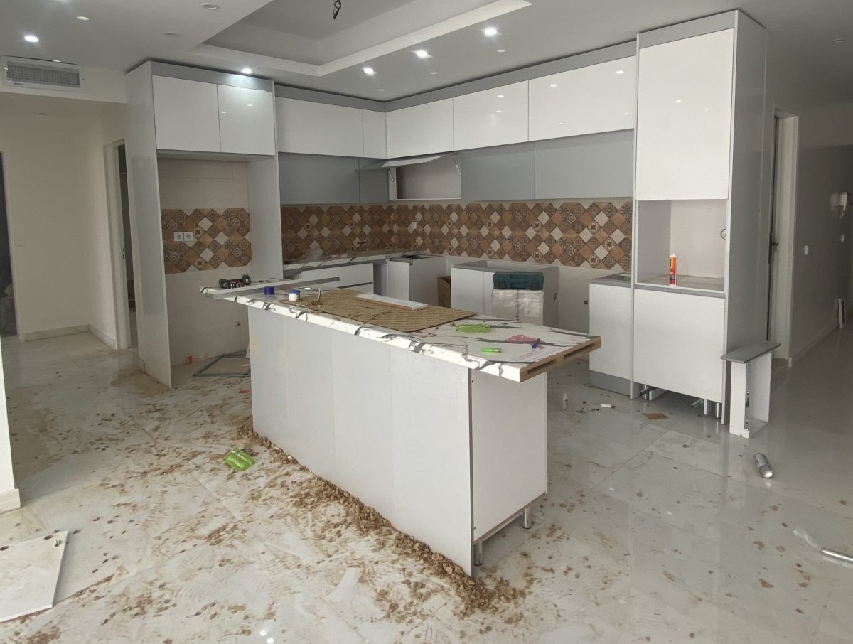 IMG 2478 نمونه کابینت های گلاس ترک