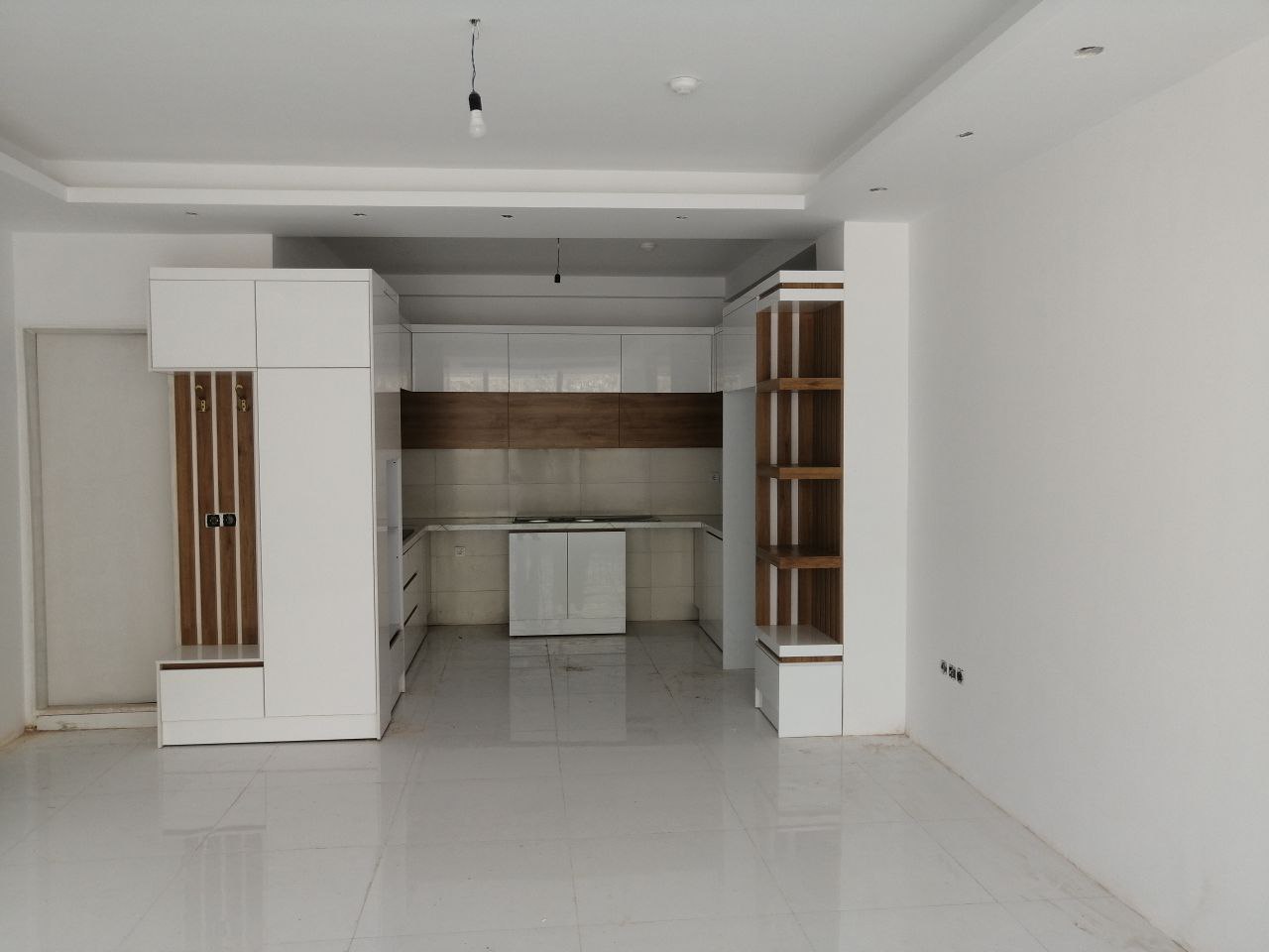 photo 2024 05 27 22 21 29 نمونه کار کابینت های گلاس | کابینت ارزان و باکیفیت