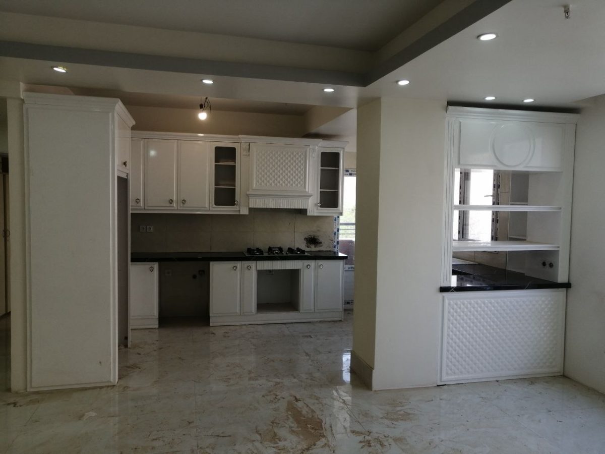 photo 2024 05 27 22 21 46 کابینت و جا کفشی روکش وکیوم سفید براق