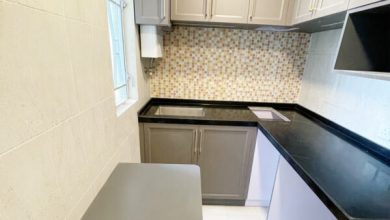 IMG 7027 599x800 1 نمونه کابینت کوچک مدرن + میز صبحونه