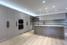 کابینت طوسی خاکستری 8 نمونه کار کابینت های گلاس طوسی کم رنگ